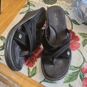 Sketchers Black Sandals